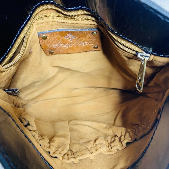 NWT Patricia Nash Venezia Pouch Bag Signature Plaid Crossbody Genuine Leather - Picture 8 of 9